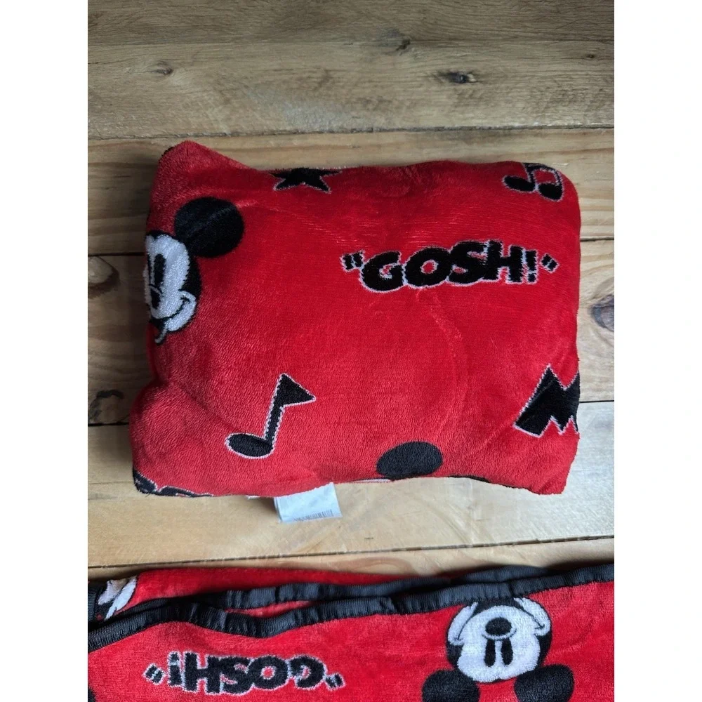 Disney Blanket Throw and Pillow Set Mickey Mouse Oh Boy Gosh Black Red 39 X 29